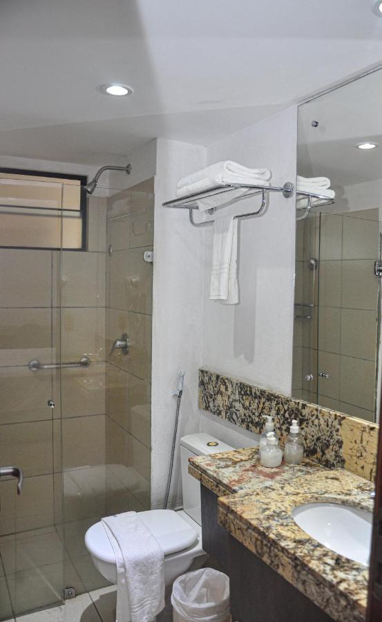 Hotel Plaza Requinte, Conforto E Vista O Mar *